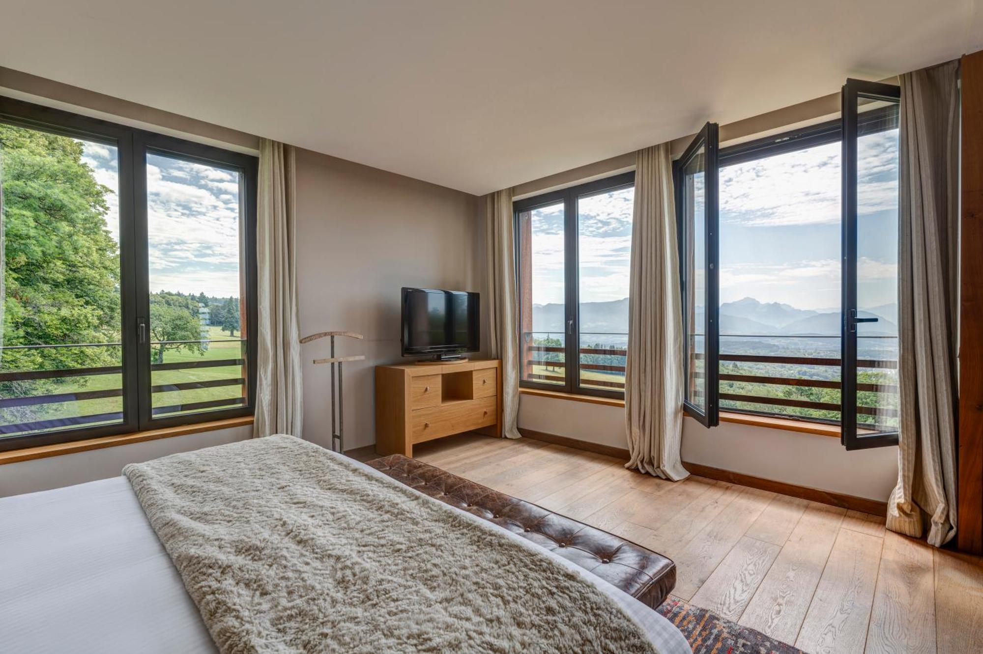 Chateau Des Avenieres Cruseilles Eksteriør billede