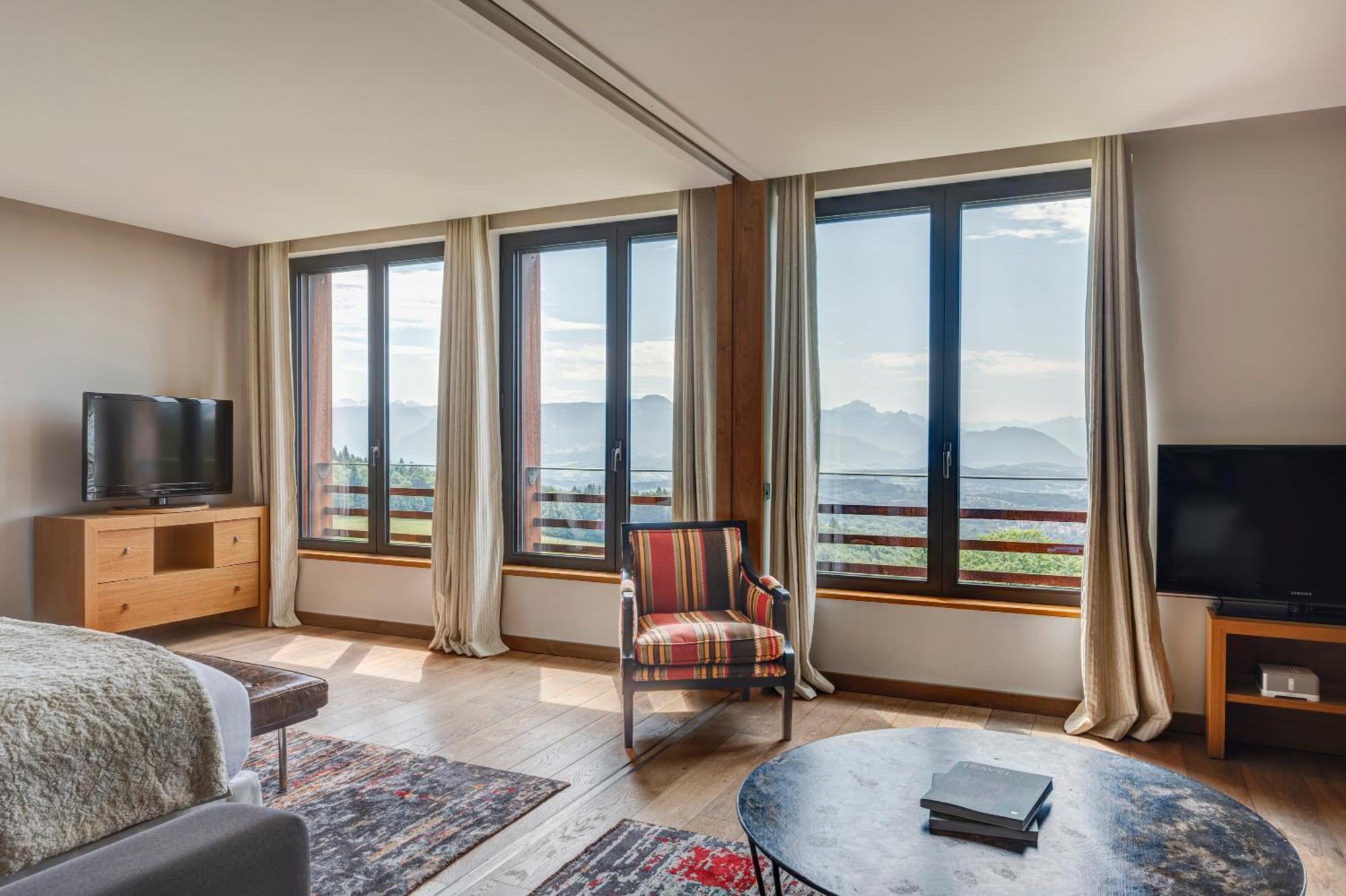 Chateau Des Avenieres Cruseilles Eksteriør billede