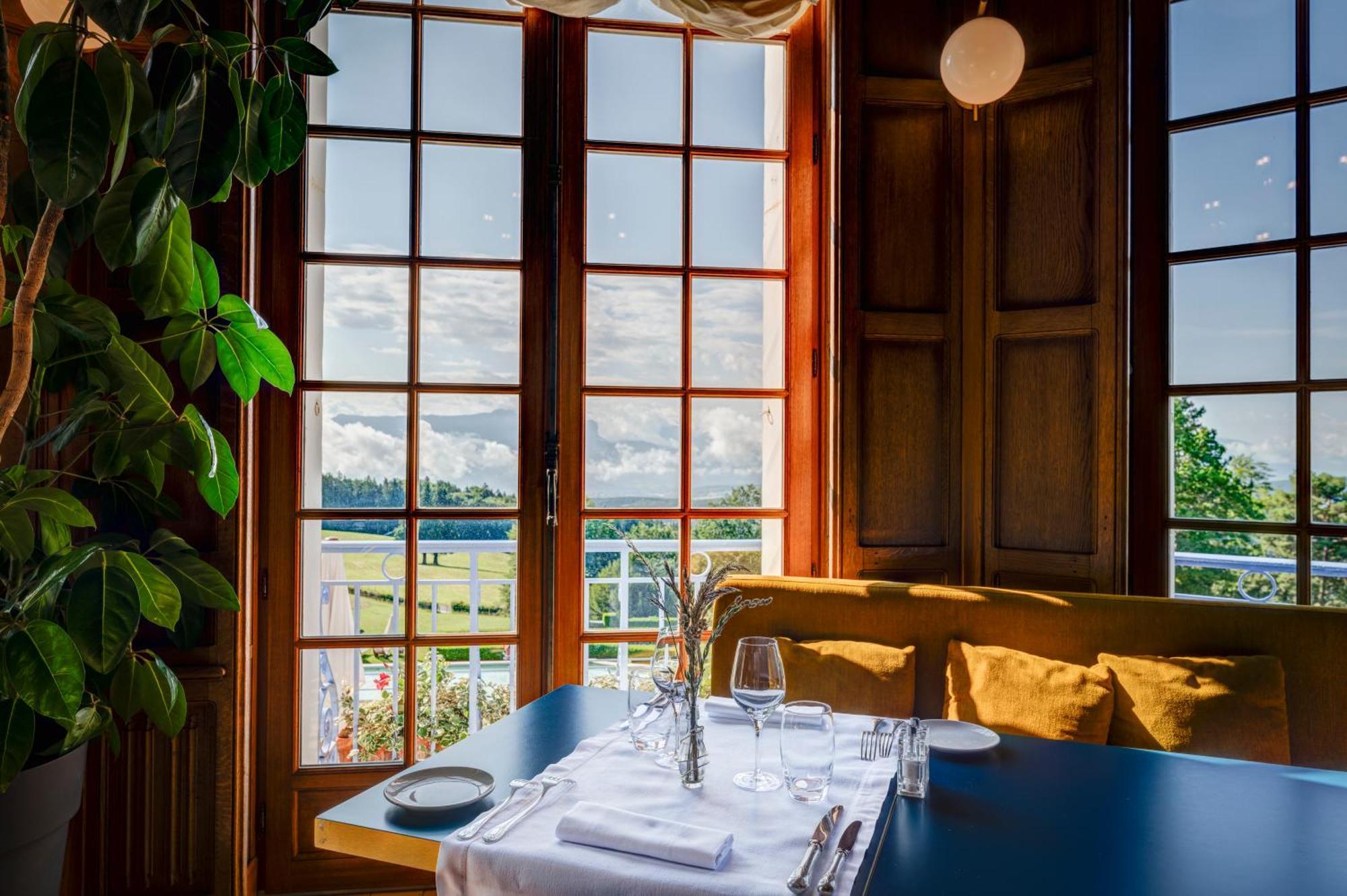 Chateau Des Avenieres Cruseilles Eksteriør billede
