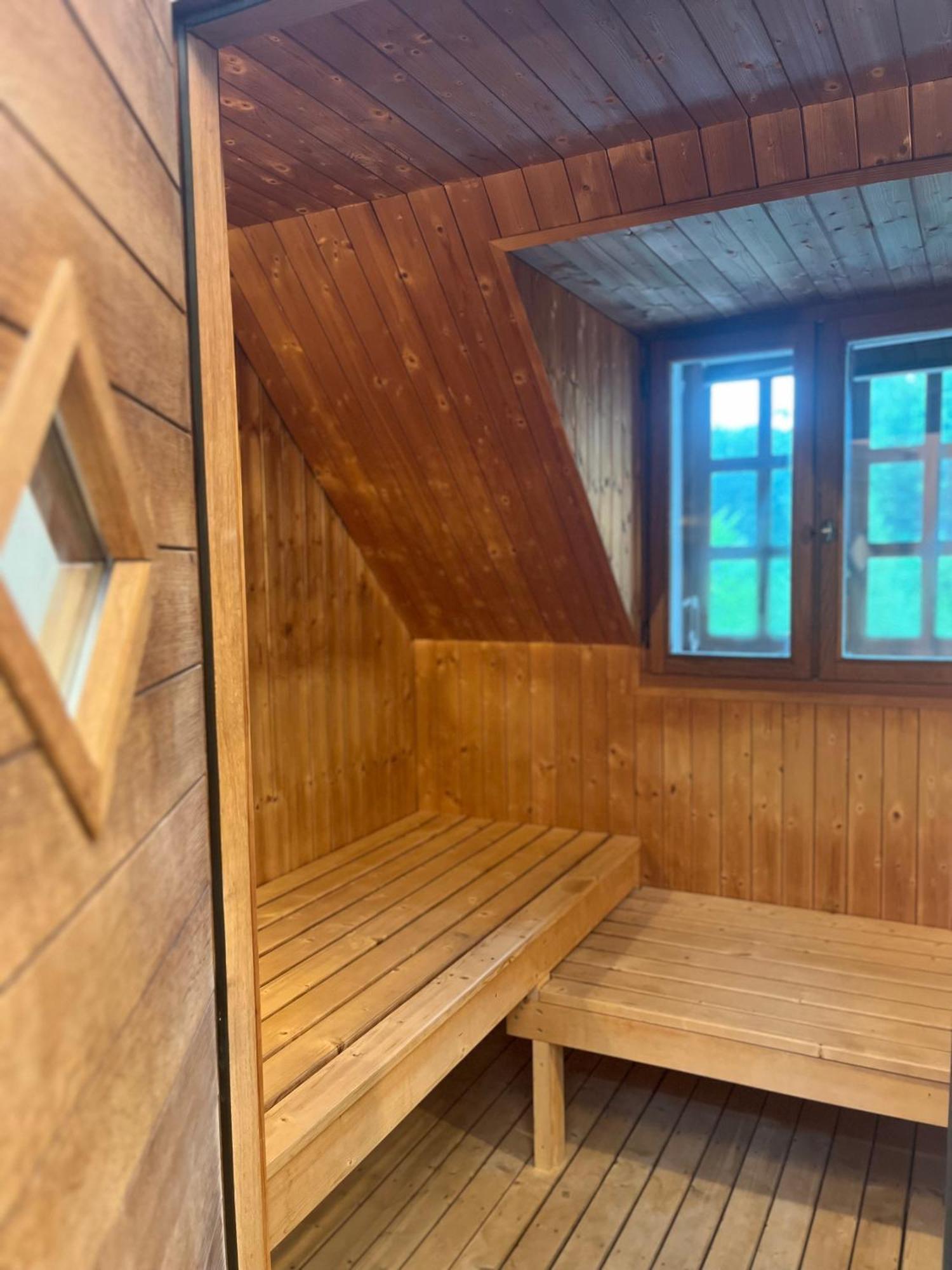 Chateau Des Avenieres Cruseilles Eksteriør billede